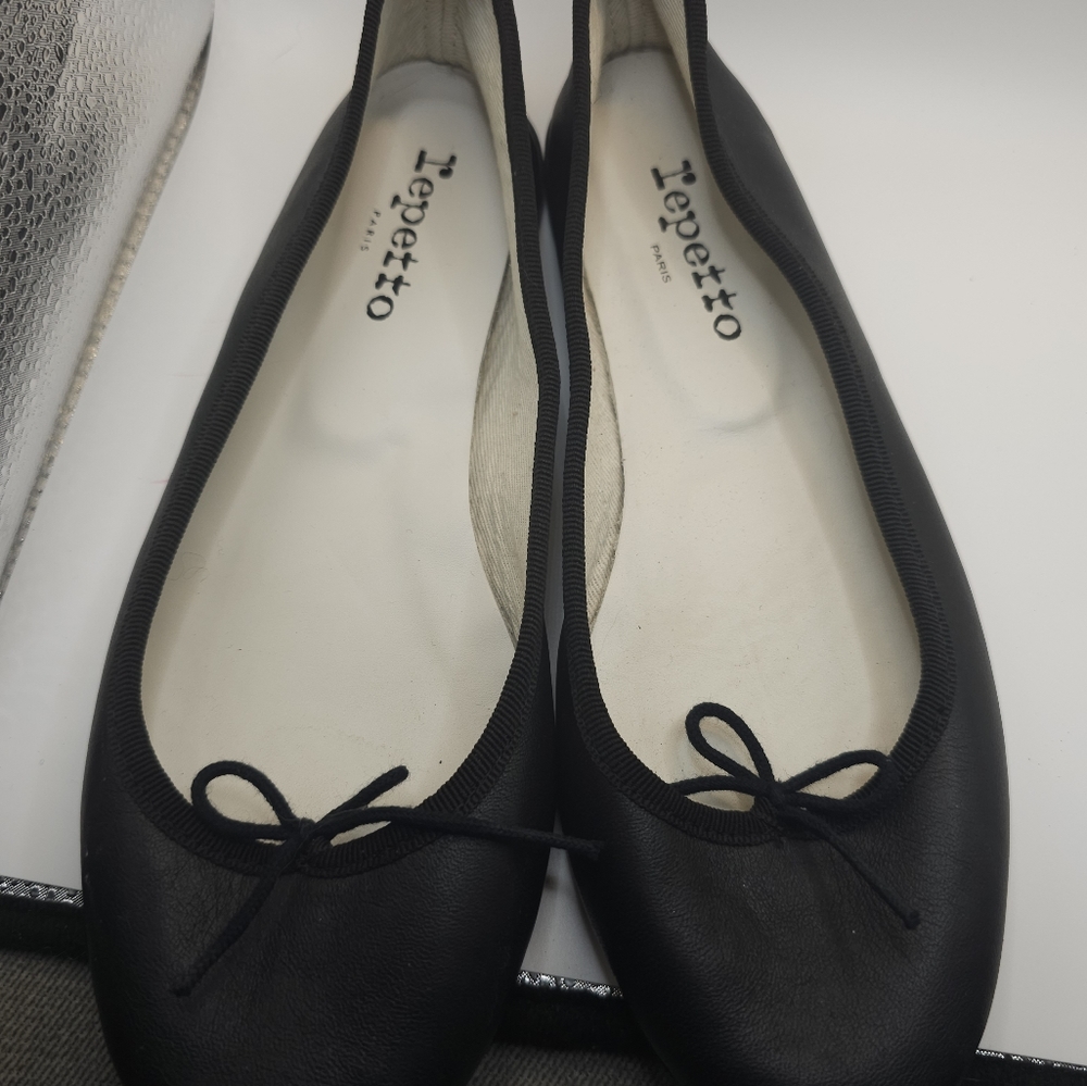 COPY - Repetto Leather Ballet Flats Black Bow tie Size 40